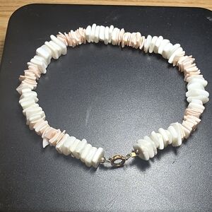 Vintage Pink Queen Conch Shell Chip Bracelet